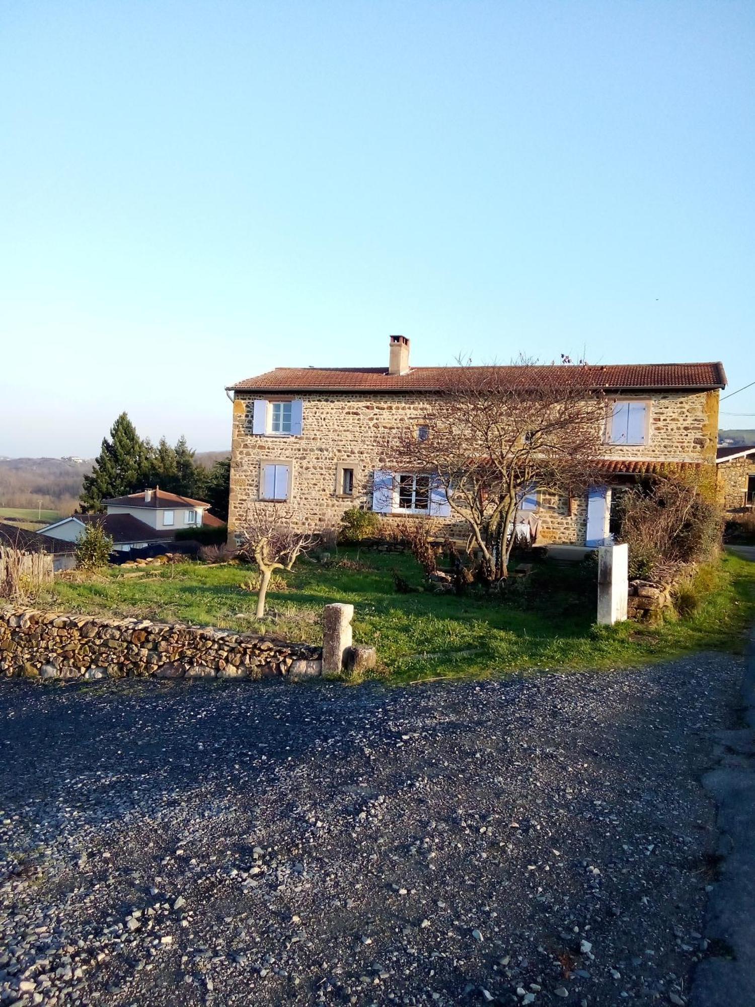 Appartamento Chez Steph Saint-Germain-Nuelles Esterno foto